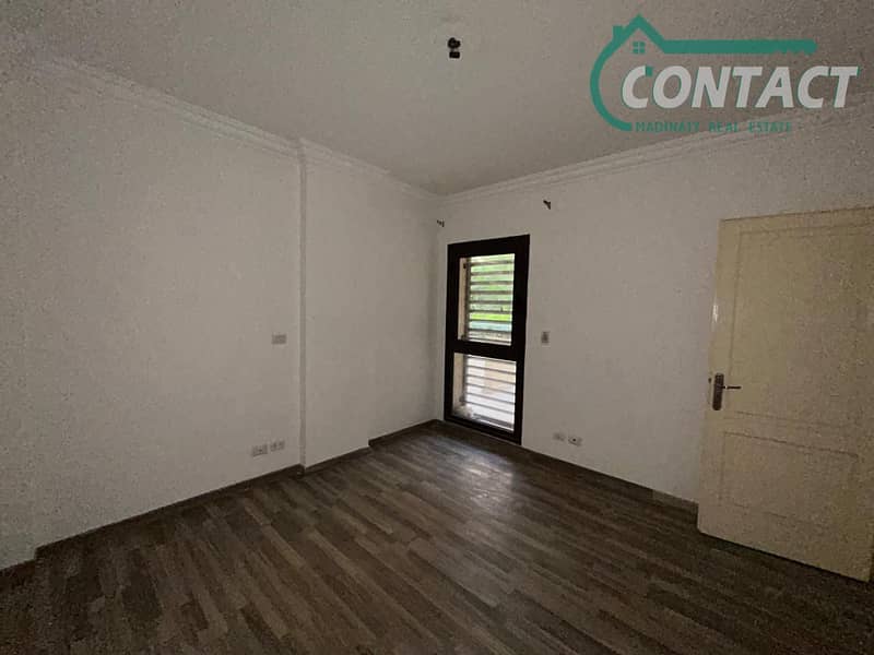 12 whatsapp image 2025-10-15 at 1.20. 56 pm (4). jpeg