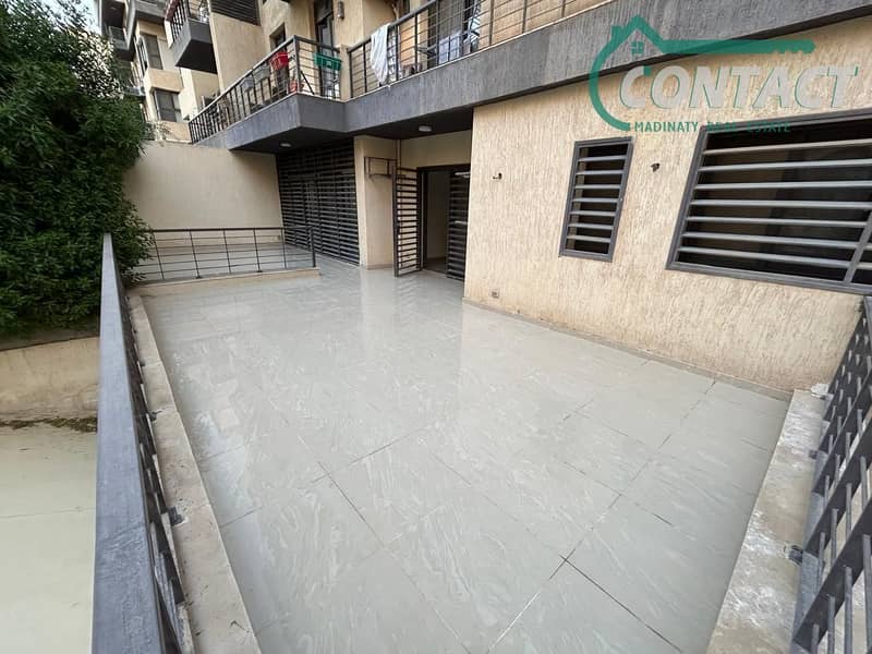 16 whatsapp image 2025-10-15 at 1.20. 55 pm. jpeg