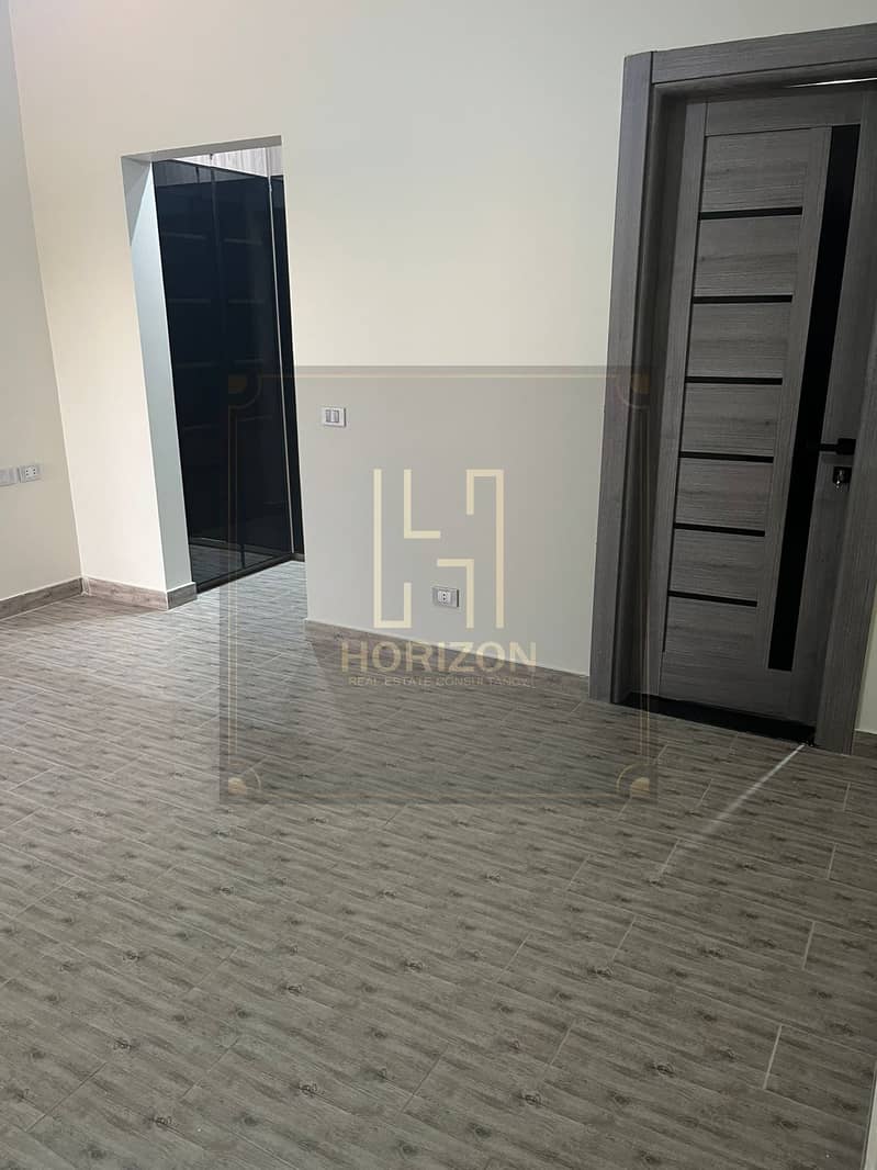 5 WhatsApp Image 2025-12-29 at 11.39. 34 AM (3). jpeg