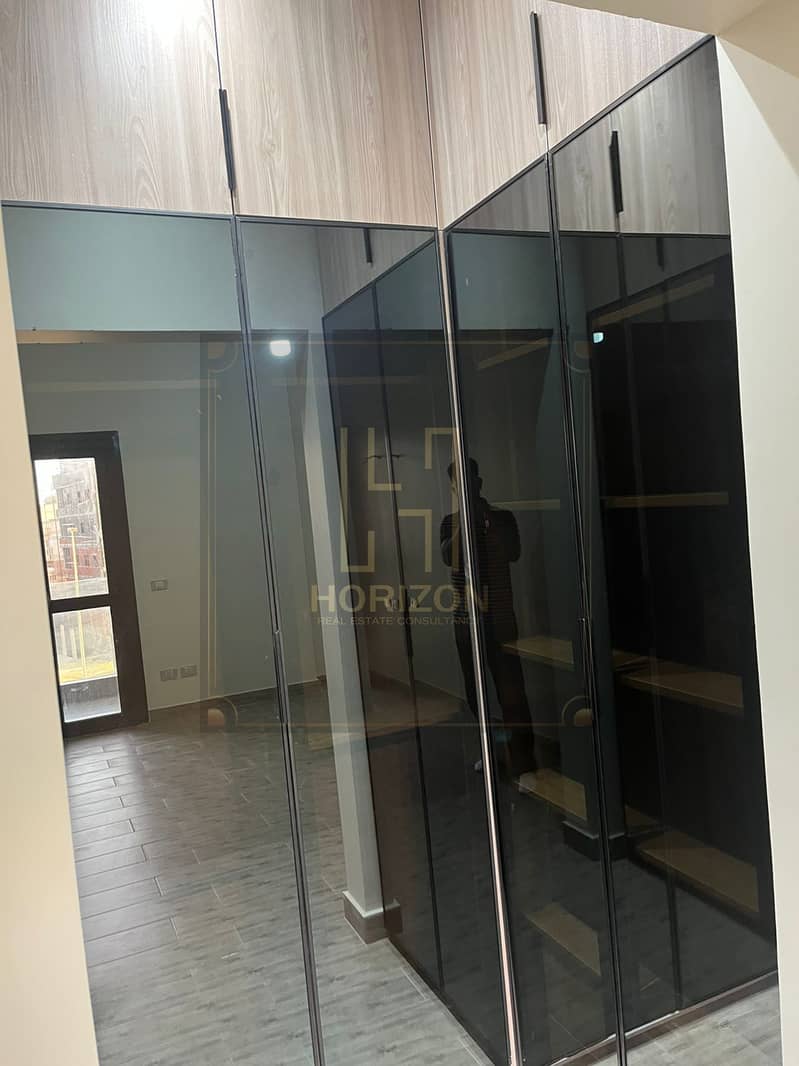 6 WhatsApp Image 2025-12-29 at 11.39. 33 AM (2). jpeg