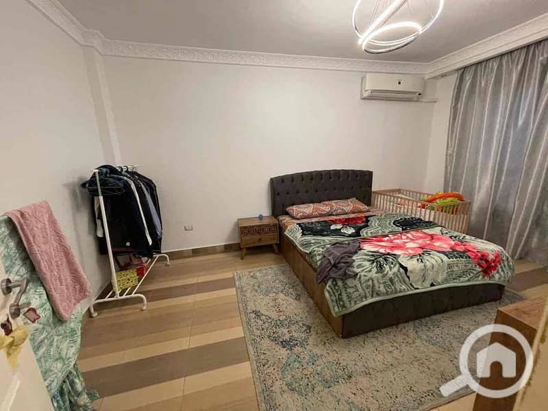 9 0d39df4a-ecb7-47f9-8419-c935402e7cbb. jpg