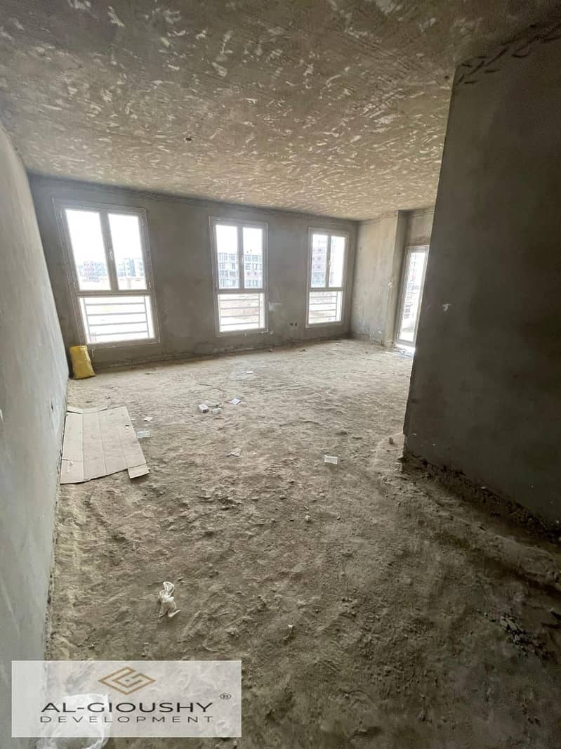 8 WhatsApp Image 2025-11-05 at 22.59. 10. jpeg