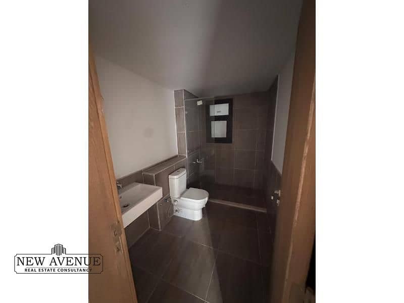 5 WhatsApp Image 2025-12-28 at 3.28. 30 PM (1). jpg