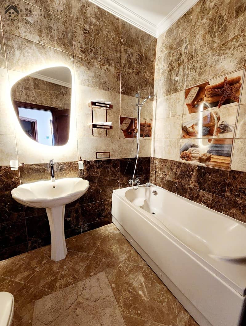 11 WhatsApp Image 2025-09-26 at 4.34. 53 PM (1). jpeg