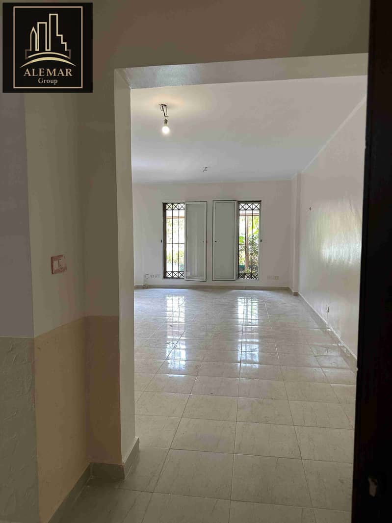 1000583317. jpg 1000583317. jpg