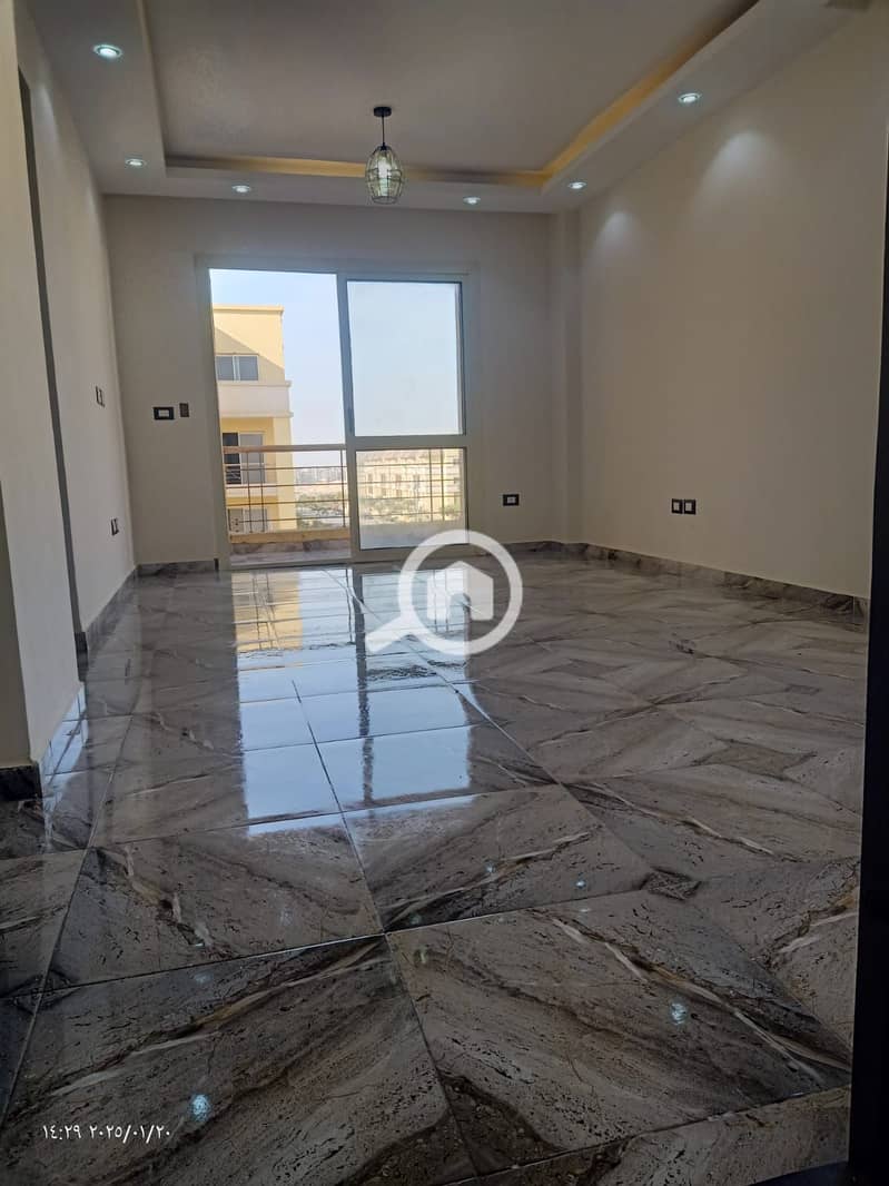 5 e9b5350f-6079-4246-ba5e-b16580551e89. jpg