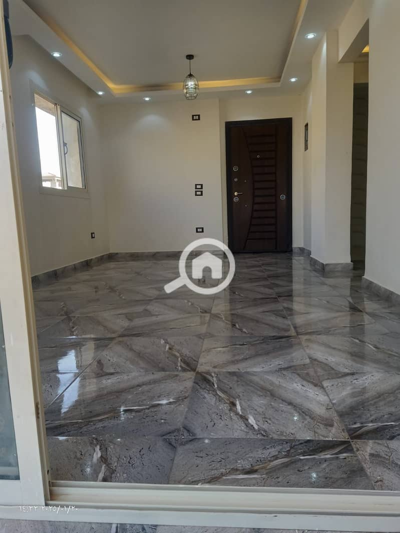 8 2717027b-7469-4df7-95dc-ba99f2e0b12c. jpg