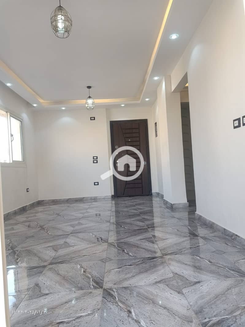 19 ebed784d-6917-41d3-9a70-8cd7e60c4bc5. jpg