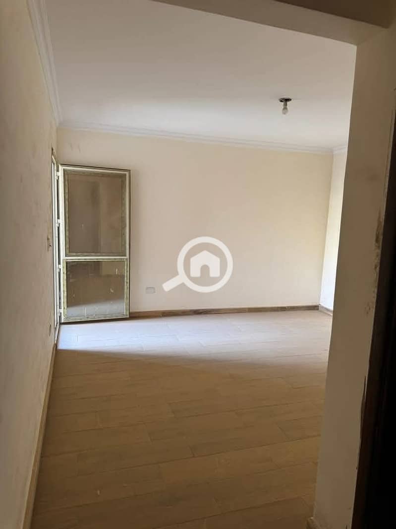 7 b3292e53-213d-456f-b25b-5ba9b269b40e. jpg