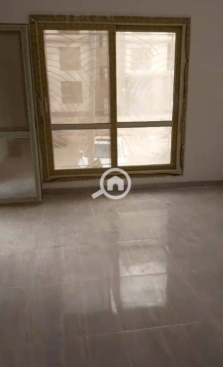 4 2f426b6f-50c2-45f1-b79f-73ae5d1a0e5b. jpeg