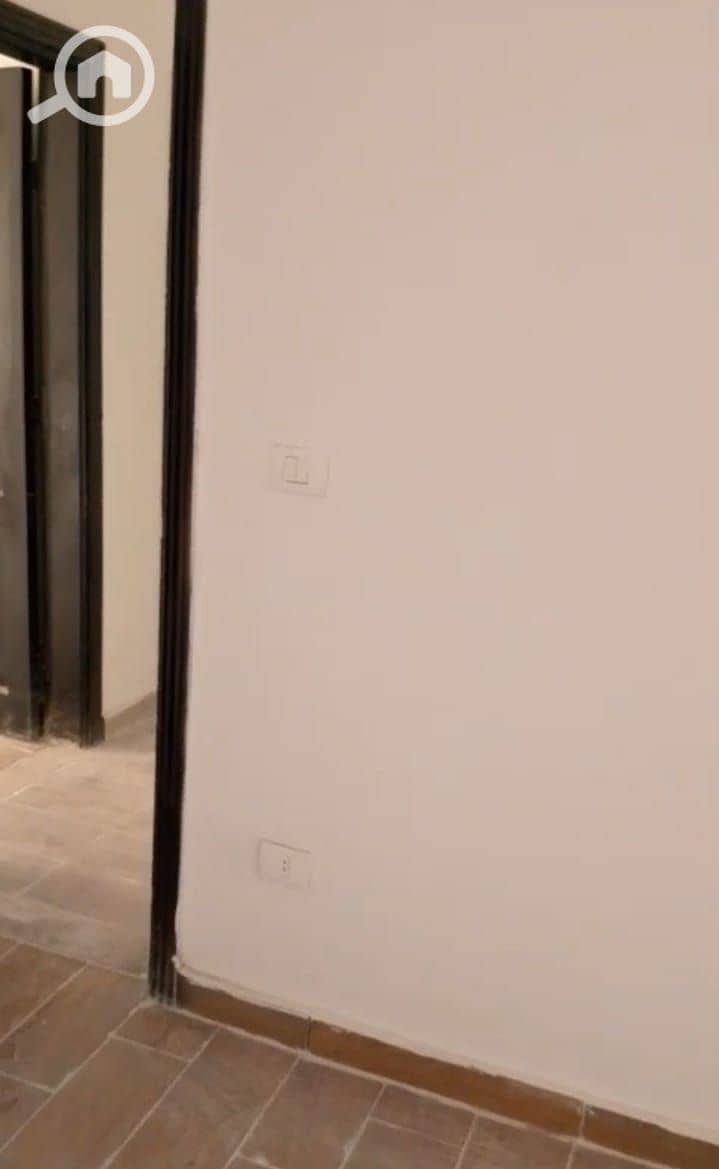 6 8e2c7cc3-24d7-4221-8cfe-850896c7dbef. jpeg