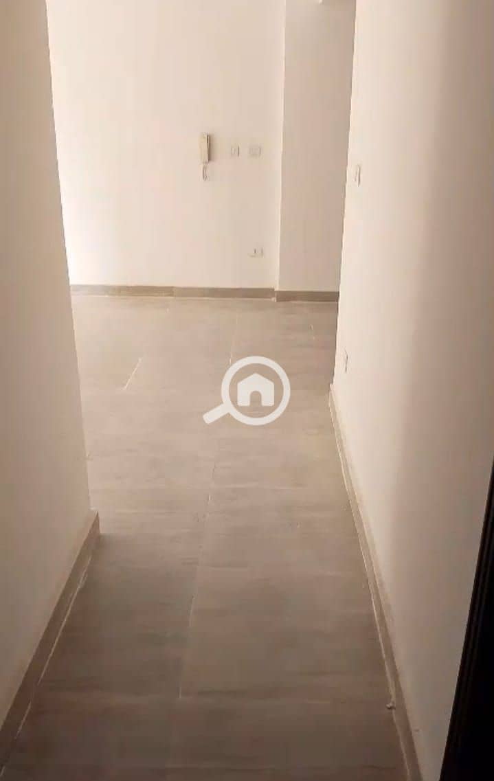 7 36cb6f61-b231-48b2-877c-70bf1185815a. jpeg