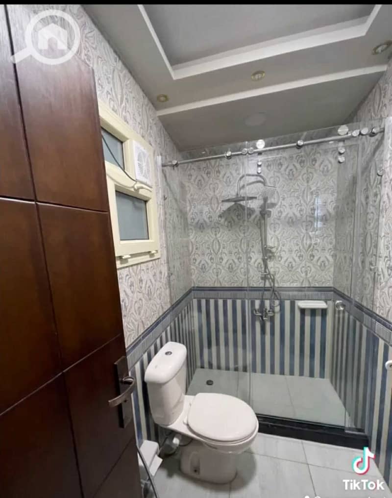 6 26d03fd6-6bf0-4bae-b8ab-d9c12350a9a0. jpg