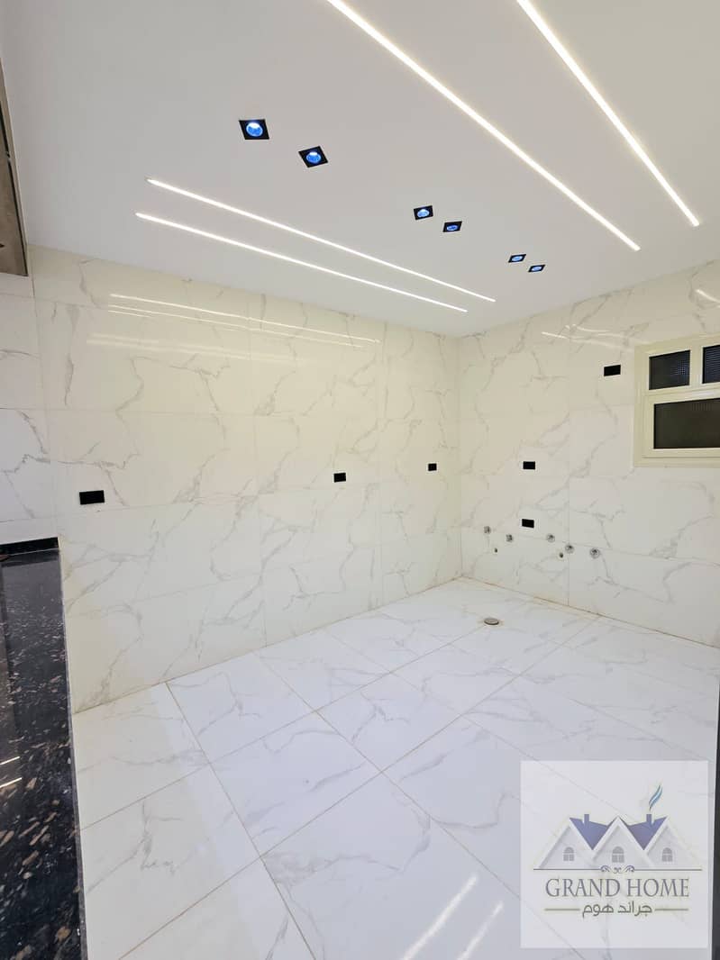 2 4d5b26ec-3192-449c-90e0-b8e2a375513d. jpg