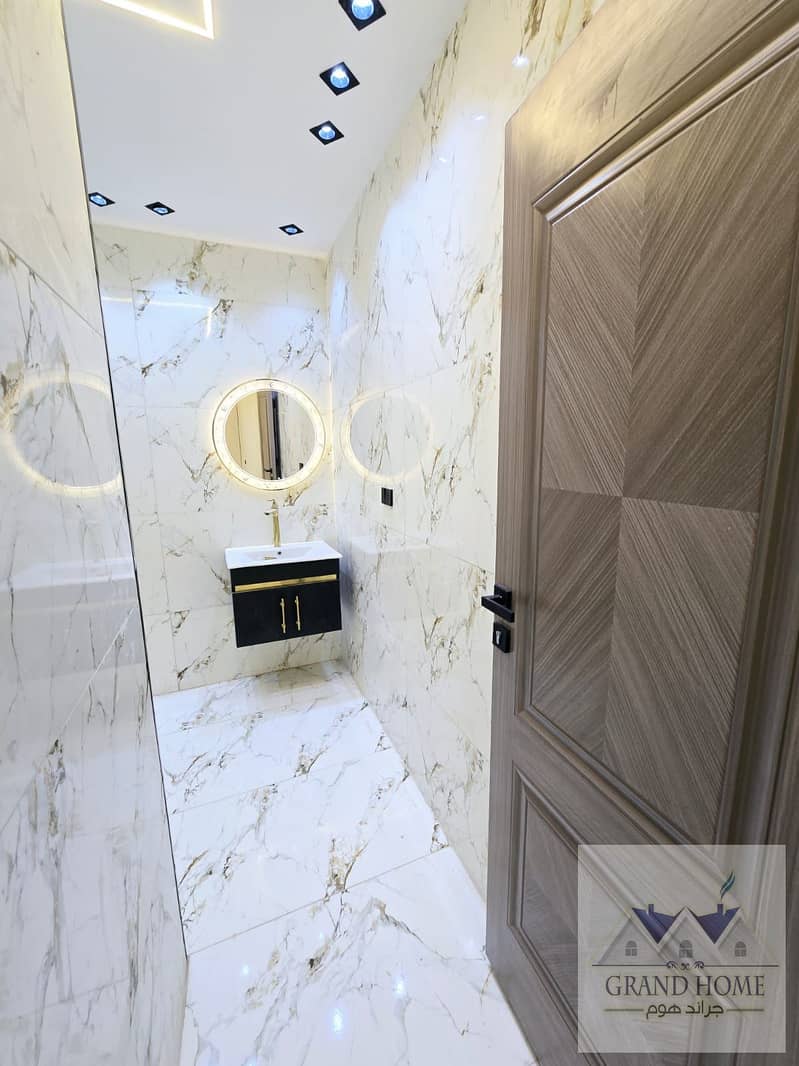 5 9a492145-cd25-49a0-aae9-4bcf6b0bb9e6. jpg