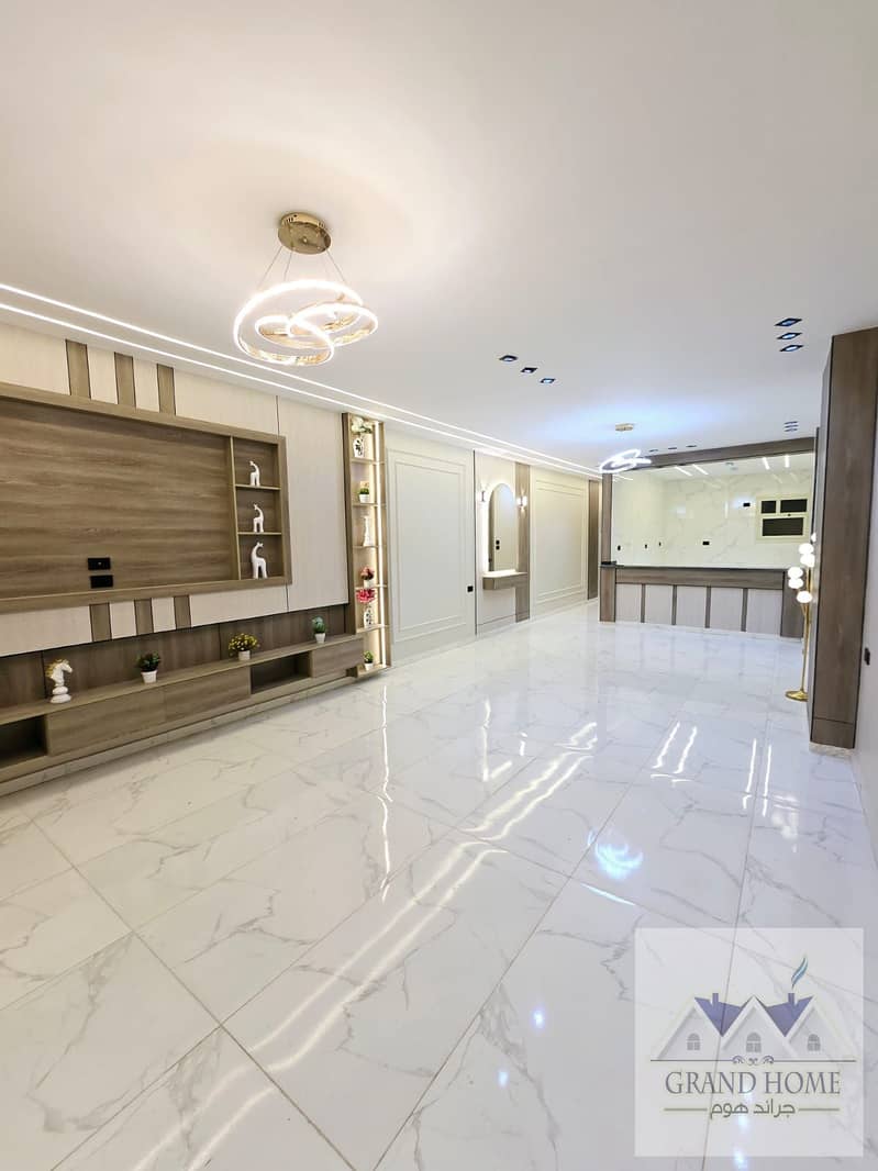 8 845023d0-6b99-4be2-a206-554fdd740959. jpg