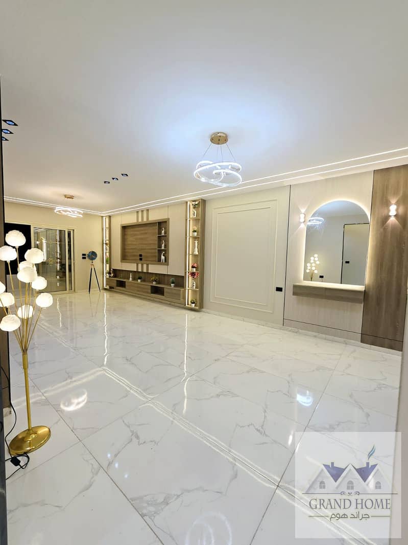 12 b6f93008-04c6-4f45-9365-8e7a2e59fb3d. jpg