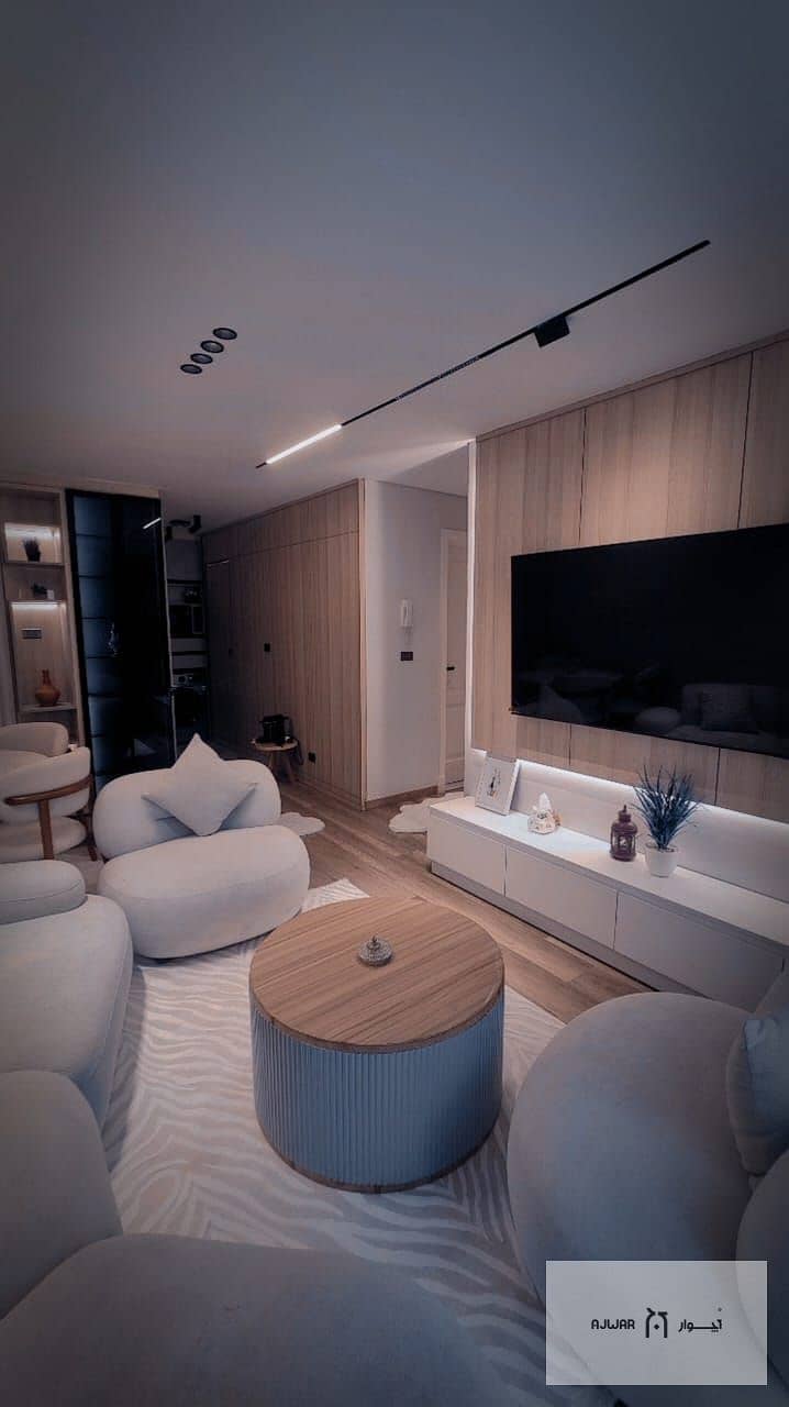 2 161e6197-2f71-40c1-94ae-03db9566aab8. jpg