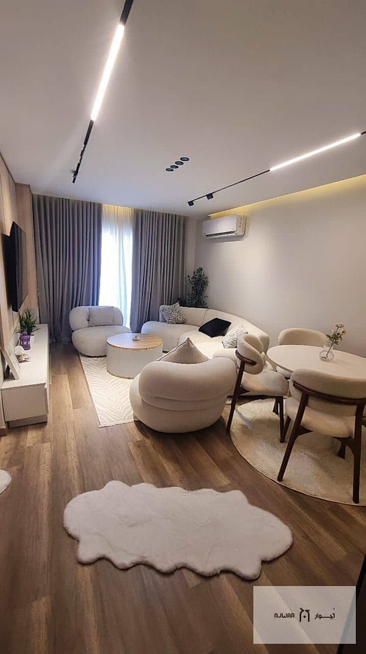 6 50a6afb5-ce6d-4084-980a-e880fc2719f3. jpg