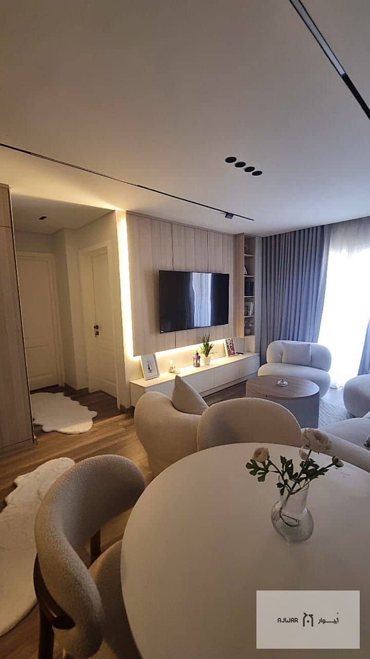 10 829cc8d4-5943-42d2-8b51-cedc3b575ae6. jpg