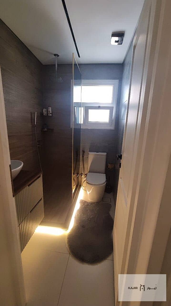 14 fd8bc5f8-648a-4144-b257-6d409f21e29e. jpg