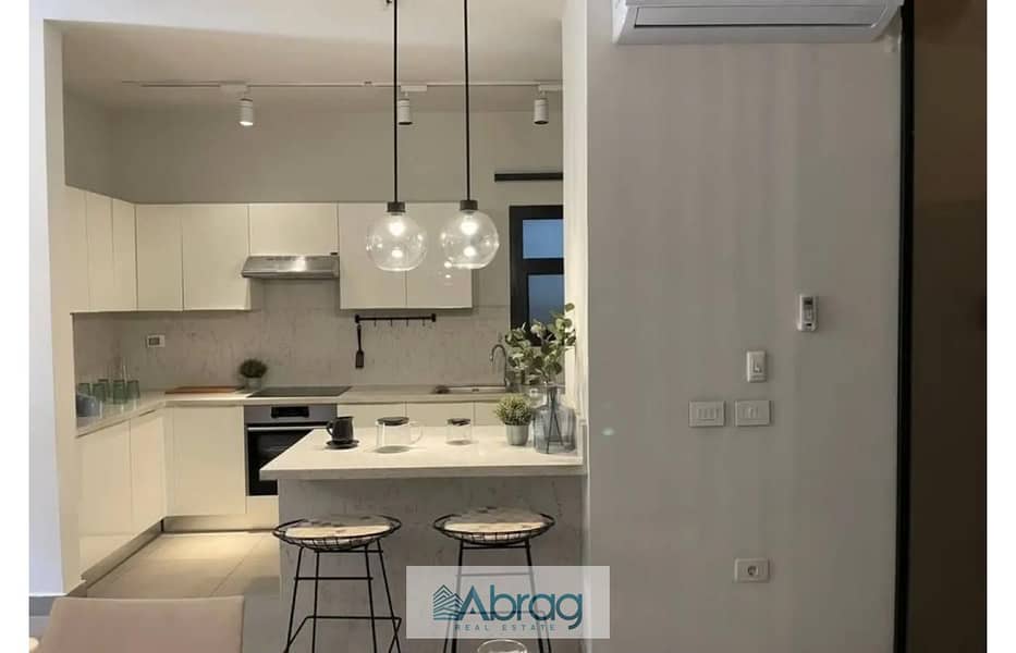 4 8446259-751e8o. jpg