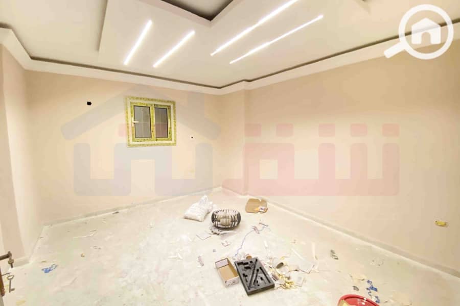 9 WhatsApp Image 2025-12-27 at 13.47. 36 (1). jpg