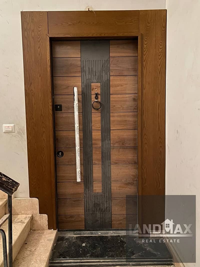 10 WhatsApp Image 2025-12-28 at 7.28. 55 PMZ. jpeg