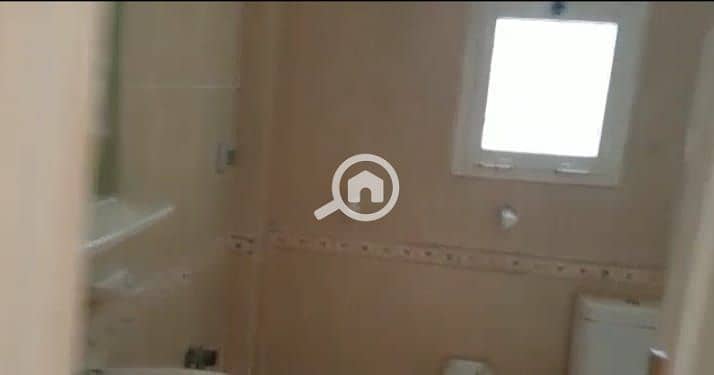 21 ff01ff0a-d532-4c40-b2ba-4f6216f41ca2. jpeg