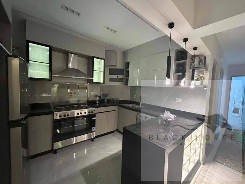 6 846b4b41-23f3-4642-a3dc-69d59ef7228c. jpg