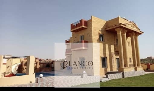 فیلا 6 غرف نوم للبيع في 6 أكتوبر، الجيزة - WhatsApp Image 2025-12-29 at 1.14. 54 PM (2). jpeg