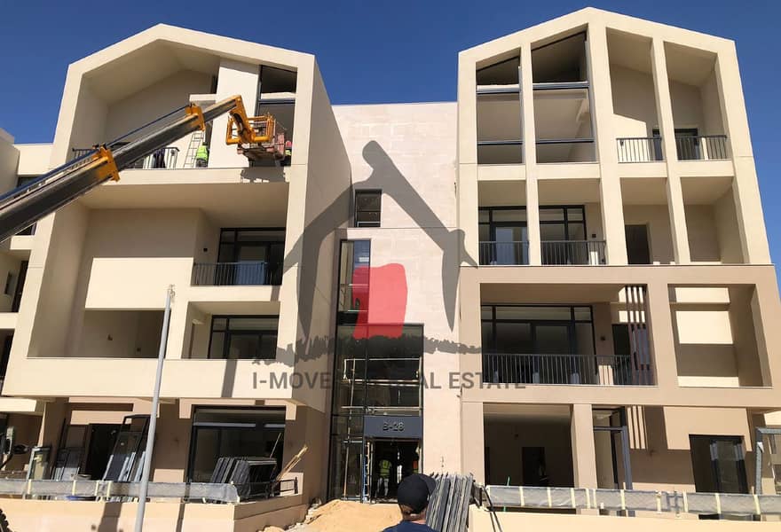 2 c42ce72f-5498-49cd-a21f-9154d96f7be7. jpg