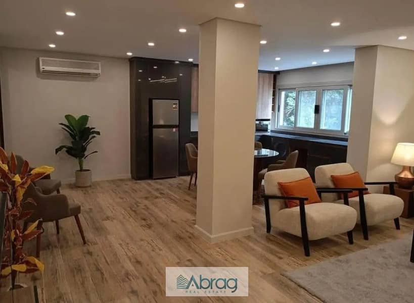 5 8446259-07950o. jpg