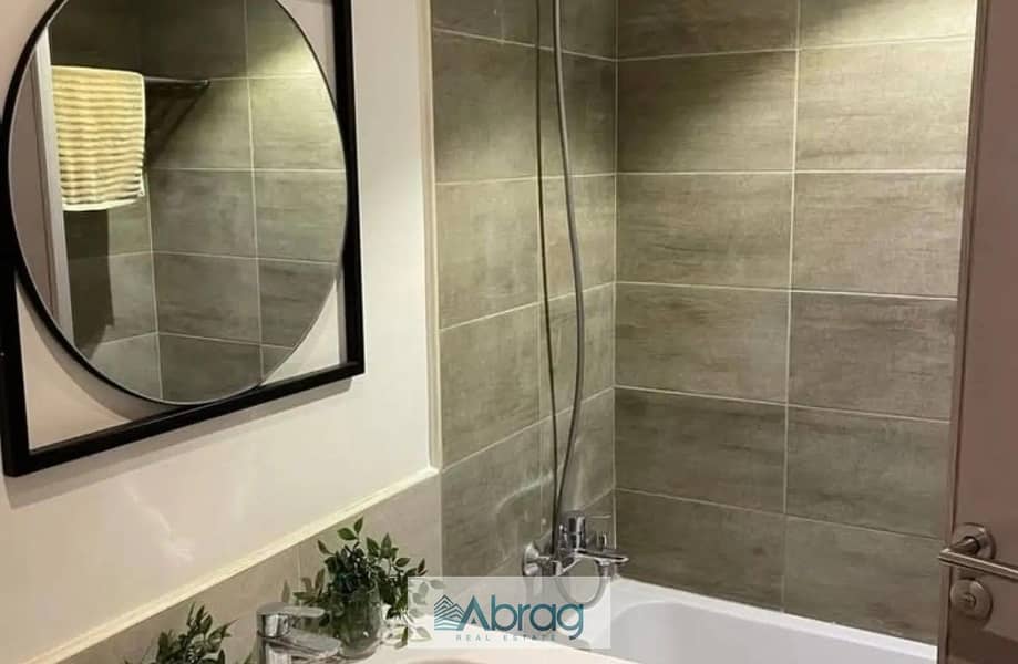 6 8446259-26022o. jpg