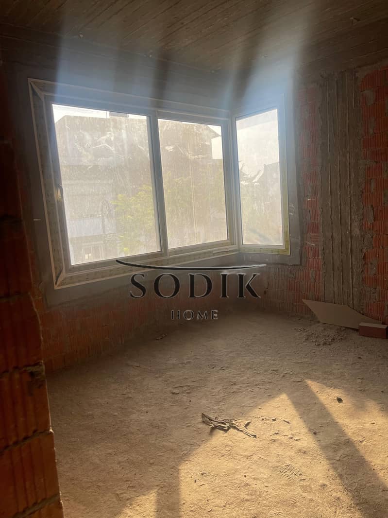 12 WhatsApp Image 2025-06-17 at 11.00. 29 PM (1). jpeg