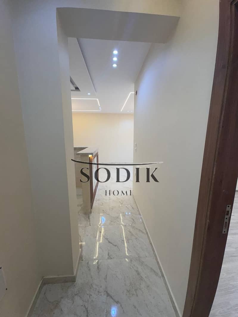 30 WhatsApp Image 2025-11-18 at 12.49. 53 PM (1). jpeg