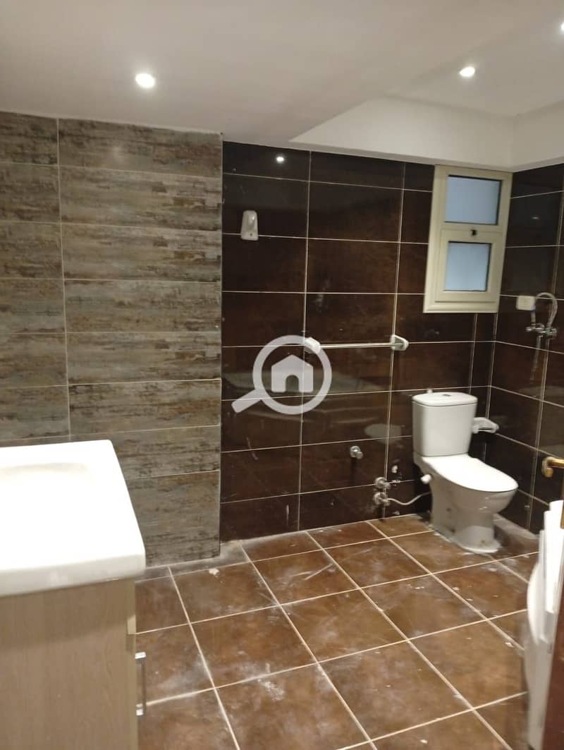 28 WhatsApp Image 2025-12-28 at 1.00. 45 PM. jpeg