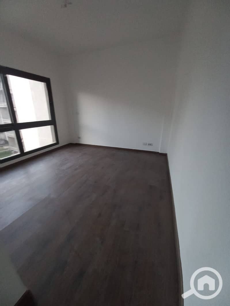 4 a9102e34-e103-4946-9221-5122a636d36d. jpg