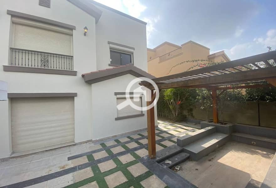 2 162696a3-ba80-4742-8652-790d1bda474b. jpg