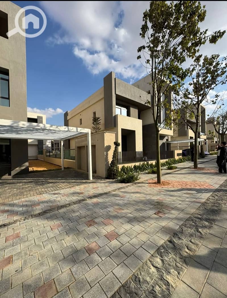 10 WhatsApp Image 2025-12-02 at 1.45. 24 AM (6). jpeg