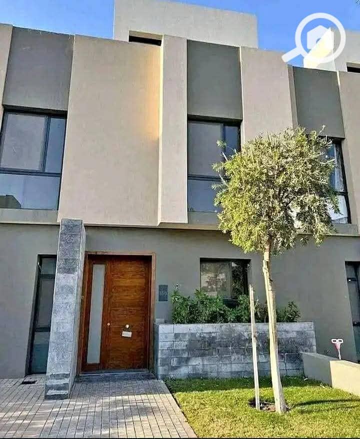 9 530360573_122134773668869684_6346322267360651320_n. jpg