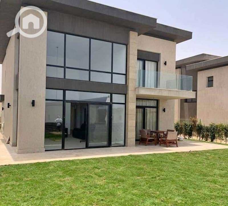 10 530418307_122134773944869684_499487944670124614_n. jpg