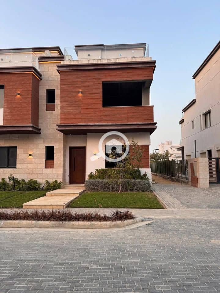 9 494716573_10093678210642164_8978921591759379244_n. jpg