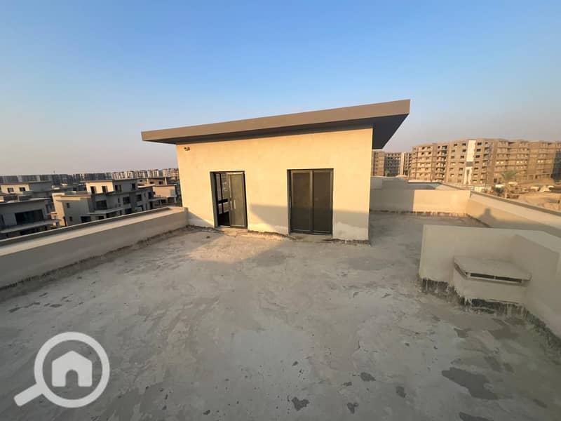 10 WhatsApp Image 2025-12-25 at 11.36. 15 (1). jpeg