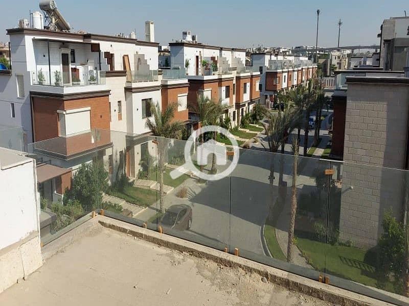 2 WhatsApp Image 2024-12-03 at 3.29. 08 PM_800x600. jpg