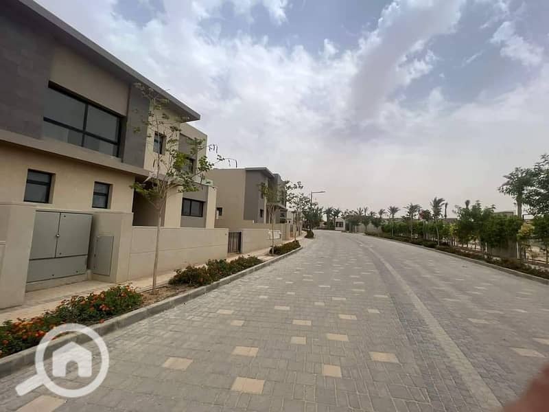 8 WhatsApp Image 2025-12-25 at 11.42. 18 AM. jpeg