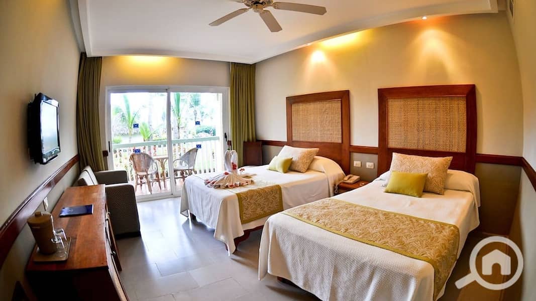 6 WhatsApp Image 2025-12-15 at 4.44. 35 PM. jpeg