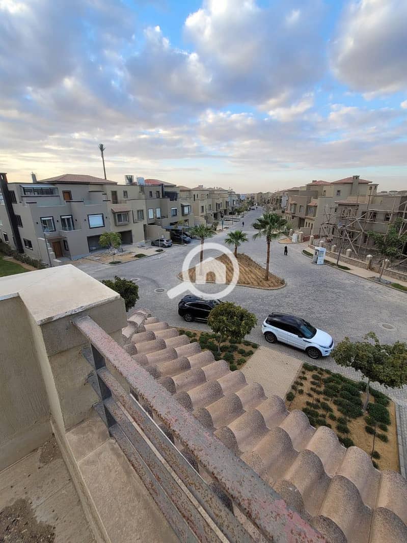 5 1637f246-23a2-4114-a097-eb9f553e5233. jpg