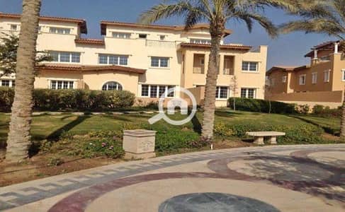 6 Bedroom Villa for Sale in New Cairo, Cairo - hyde park (3). jpg