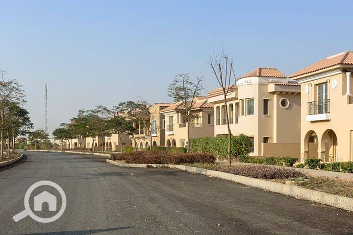 2 39397736_275155723085793_5508986703257272320_o. jpg